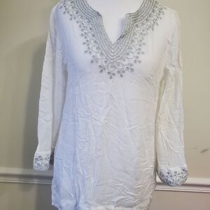 525 America  White Embroidered Women's Tunic Sizes Made In India